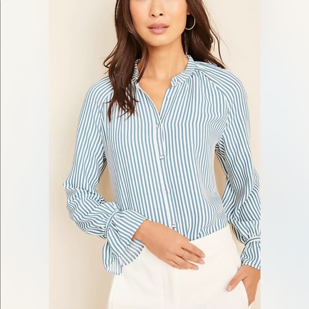 Ann Taylor petite striped shirred button down shirt size small petite